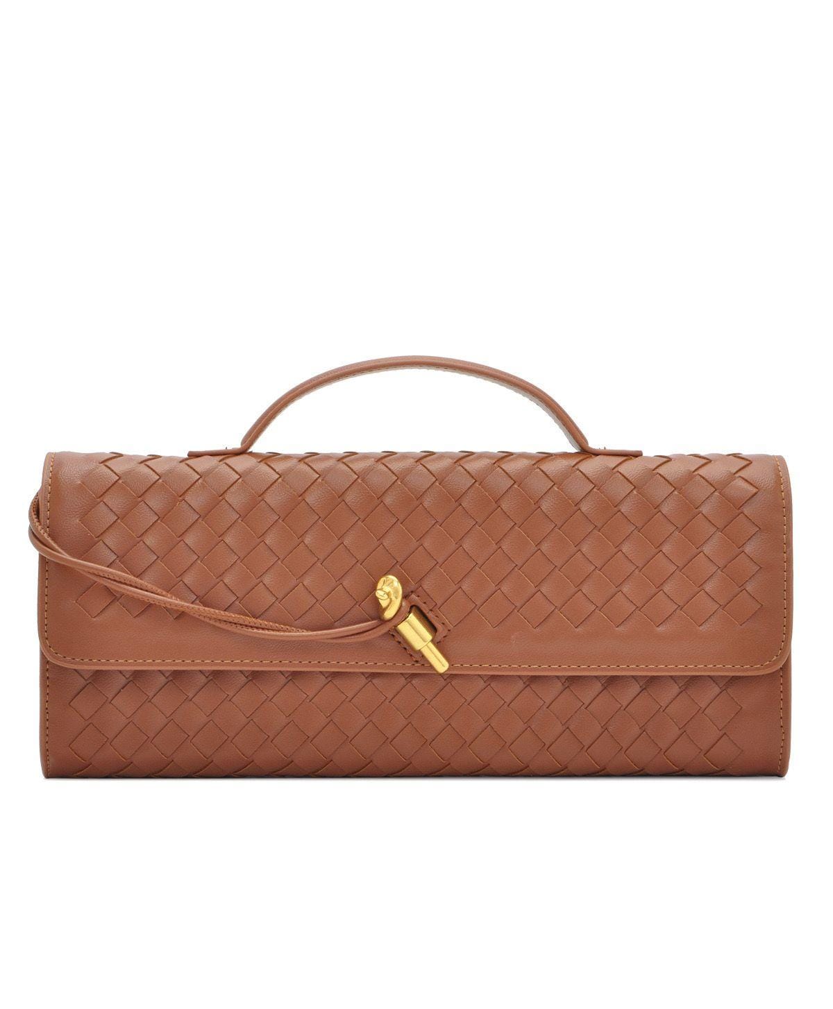 The Luna Clutch