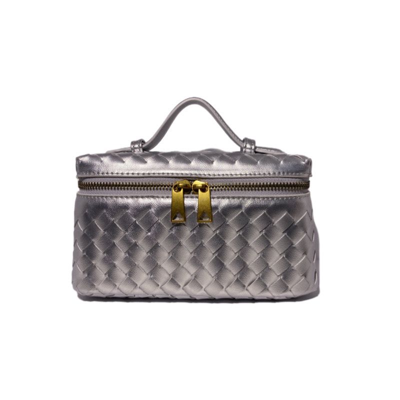 Luxe Box Bucket Bag