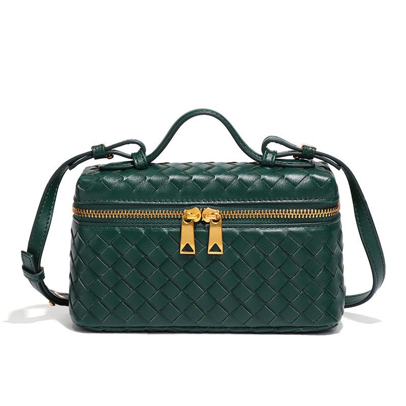 Luxe Box Bucket Bag